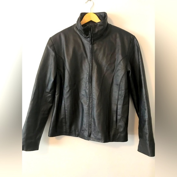 100% Leather Jacket - Picture 1 of 12